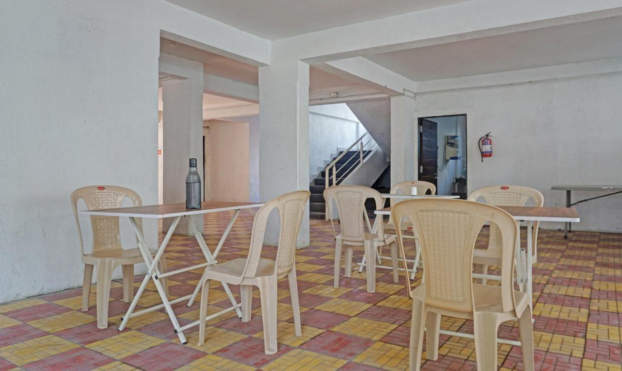 Itsy Hotels Ay Plus Hotels Kharadi Ngoại thất bức ảnh