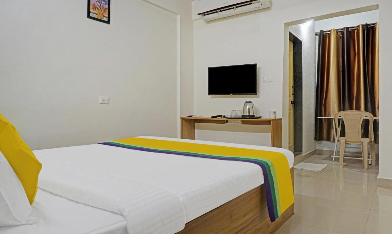 Itsy Hotels Ay Plus Hotels Kharadi Ngoại thất bức ảnh