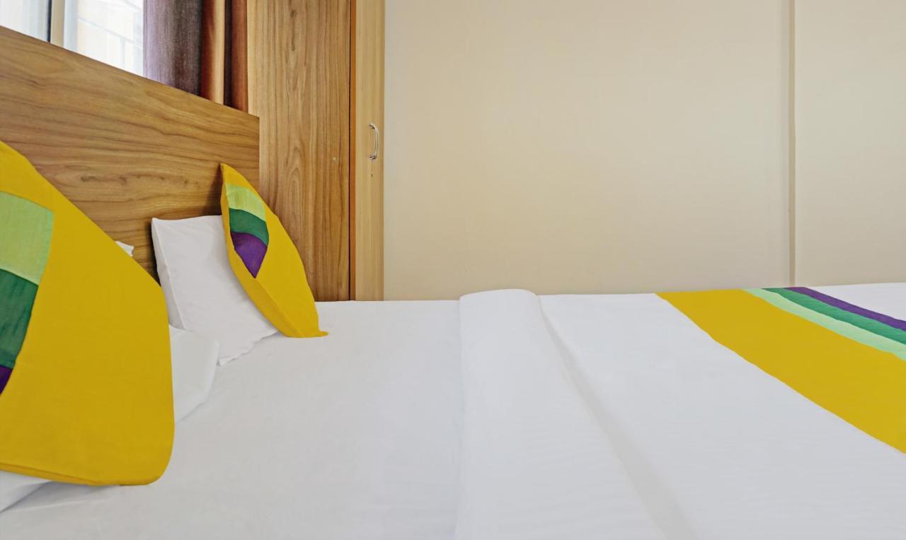 Itsy Hotels Ay Plus Hotels Kharadi Ngoại thất bức ảnh