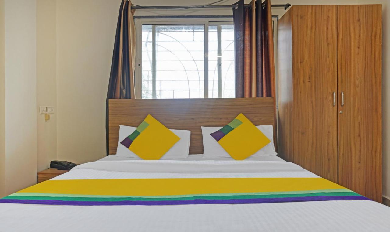 Itsy Hotels Ay Plus Hotels Kharadi Ngoại thất bức ảnh